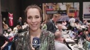 Alina Stiegler berichtet aus dem Pressezentrum in Lissabon.  