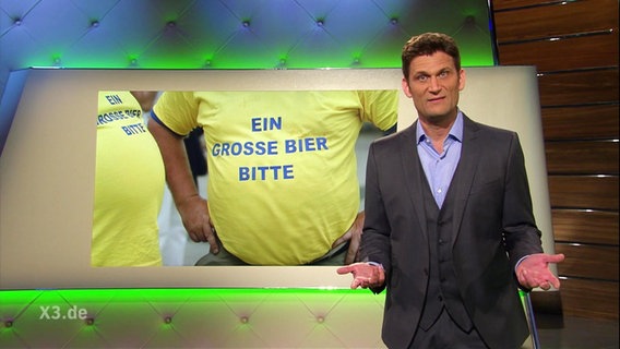 Christian Ehring moderiert extra 3.  