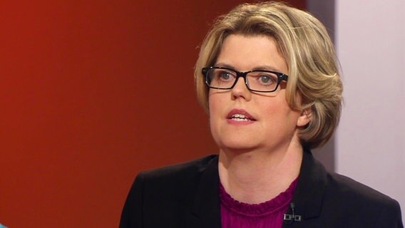 Die Psychiaterin Dr. Anne Koopmann im Visite Studiogespräch.  