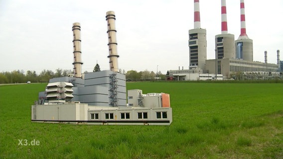 Irsching in Bayern gibt es zwei moderne Gaskraftwerke.  