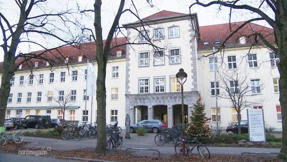 Das Gebäude der Unimedizin Rostock.  