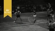 Handballspieler in Aktion (1961)  