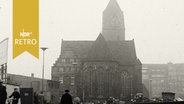 Außenansicht der St.-Martini.Kirche in Bremen (1960)  