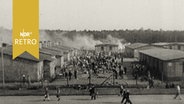 Baracken im Konzentrationslager Bergen-Belsen am Tag der Befreiung, dem 15. April 1945  