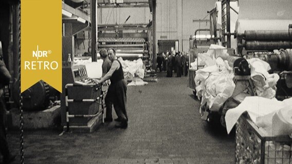 Lagerhalle der Papierfabrik Uetersen (1965)  