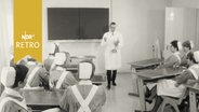 Krankenschwestern in einer Berufsschulklasse 1965  