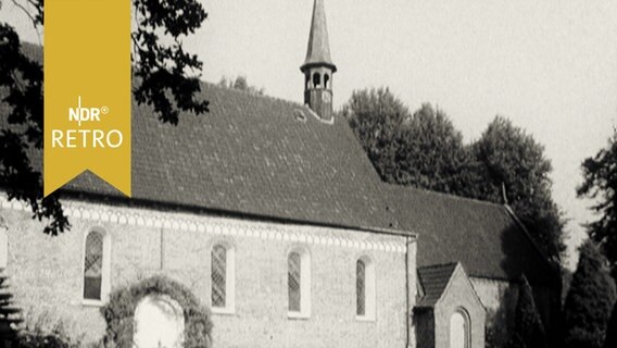 Backsteinkirche St. Gabriel in Haseldorf 1965  