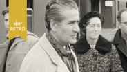Sergiu Celibidache bei der Ankunft am Bahnsteig in Flensburg 1961  