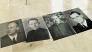 Vier schwarz-weiß Porträts von Männern © NDR 