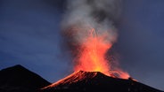 Vulkanausbruch auf Neuguinea  