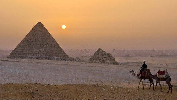 Die Pyramiden von Gizeh, Ägypten © NDR/Terra Mater/Harald Pokieser 