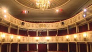Der barocke Zuschauersaal im Celler Schlosstheater © NDR 