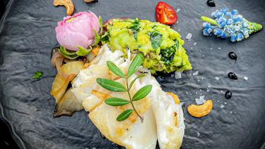 Cod with mashed potatoes and fennel by Dave Hänsel.  © NDR Photo: Dave Hänsel