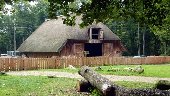 Schafstall in der Fischbeker Heide © Elke Bonell Foto: Elke Bonell