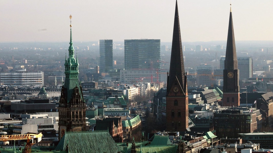 Aufruf zu Zuversicht: Hamburgs Bischöfin sieht Ostern als „Hoffnungstrotz“