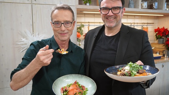 Tarik Rose und Dr. Matthias Riedl © NDR/dmfilm/Florian Kruck 