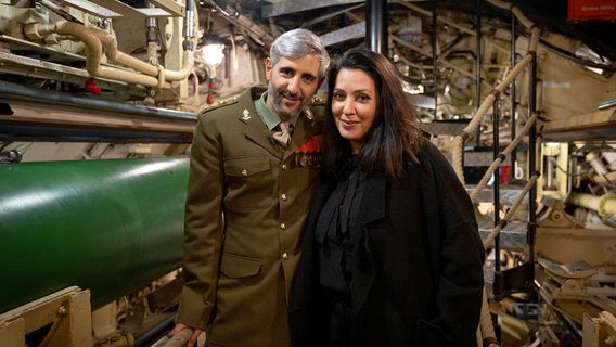 Michel Abdollahi (l.) und Jasmin Shakeri (r.). © NDR/Marc Huth 