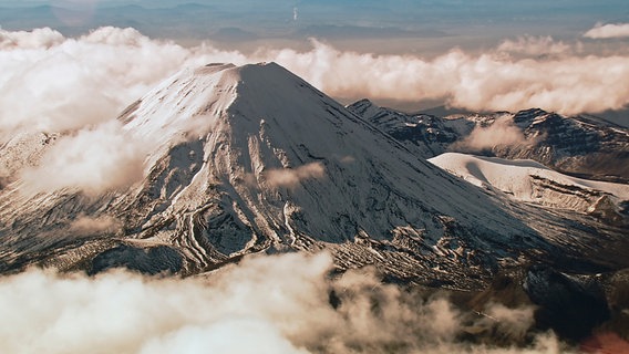 Im Tongariro-Nationalpark thronen die mächtigsten Vulkane Neuseelands. © NDR/Autentic/Making Movies 