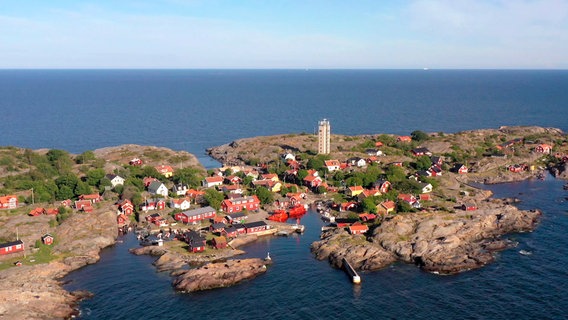 Seit Jahrhunderten Lotsenstation in den südlichen Schären - die Insel Landsort. © NDR 