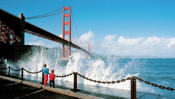 Die Golden Gate Bridge ist das Wahrzeichen von San Francisco, Kalifornien. © NDR/SFCVB/David Weintraub 