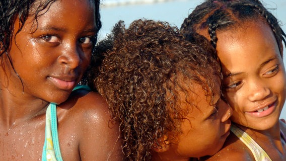 Kindheit an der Küste: Auf der Kapverden-Insel São Vicente. © NDR/Florian Melzer 