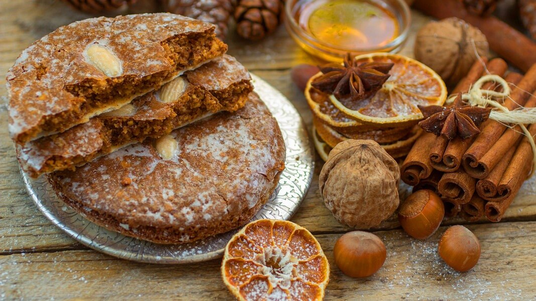 Lebkuchen mit Oblaten: Gute Qualität erkennen | NDR.de - Ratgeber ...