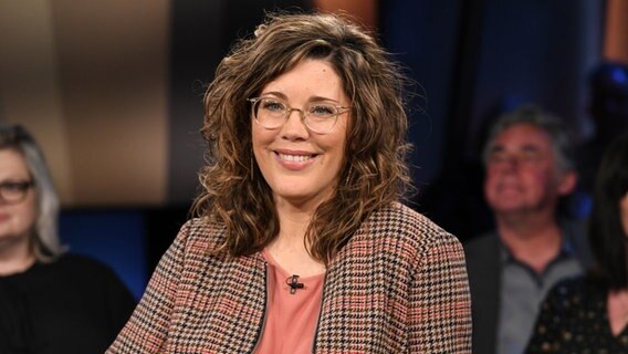 Die Meeresbiologin Frauke Bagusche ist zu Gast in der NDR Talk Show am 31. März 2023. © NDR Fernsehen/ Uwe Ernst Foto: Uwe Ernst