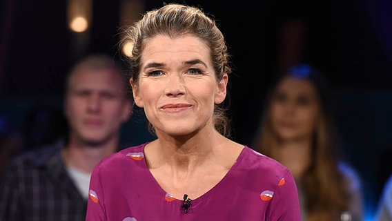 Aktris Anke Engelke sebagai tamu di NDR Talk Show pada 23 September 2016 © NDR / Uwe Ernst Foto: Uwe Ernst