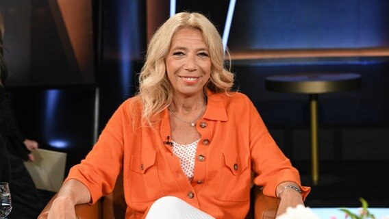 Die Ärztin und Autorin Dr. Lisa Federle ist zu Gast in der NDR Talk Show am 6. Mai 2022. © NDR Fernsehen/Uwe Ernst Foto: Uwe Ernst
