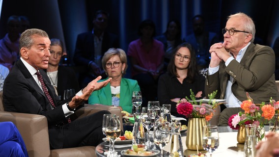 Der Publizist und Moderator Michel Friedman ist zu Gast in der NDR Talk Show am 1. September 2023. © NDR Fernsehen/ Uwe Ernst Foto: Uwe Ernst