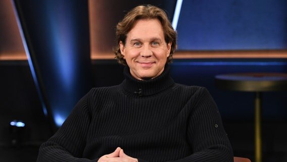 Der Schauspieler Thomas Heinze ist zu Gast in der NDR Talk Show am 28. Januar 2022. © NDR Fernsehen/Uwe Ernst Foto: Uwe Ernst