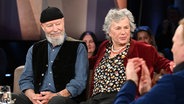 Die Schauspieler Margie Kinsky und Bill Mockridge sind zu Gast in der NDR Talk Show am 22. März 2024. © NDR Fernsehen/ Uwe Ernst Foto: Uwe Ernst