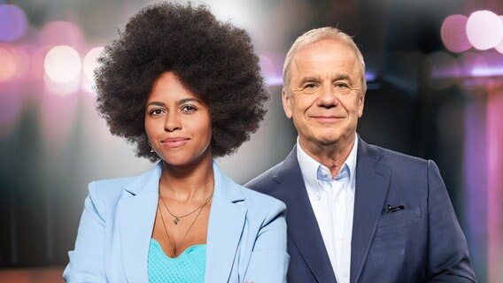 Aminata Belli und Hubertus Meyer-Burckhardt sind die Moderatoren der NDR Talk Show am 29. September 2023. © NDR Fernsehen/Uwe Ernst Foto: Uwe Ernst