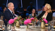 Die Babyklappen-Gründerin Leila Moysich ist zu Gast in der NDR Talk Show am 2. Mai 2025. © NDR Fernsehen/Uwe Ernst Foto: Uwe Ernst