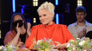 Die Sängerin und Moderatorin Ina Müller ist zu Gast in der NDR Talk Show am 1. Juli 2022. © NDR Fernsehen/Uwe Ernst Foto: Uwe Ernst