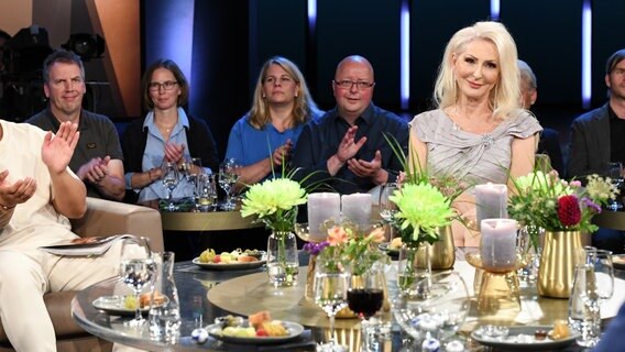 Die Autorin und Entertainerin Désirée Nick ist zu Gast in der NDR Talk Show am 22. September 2023. © NDR Fernsehen/Uwe Ernst Foto: Uwe Ernst