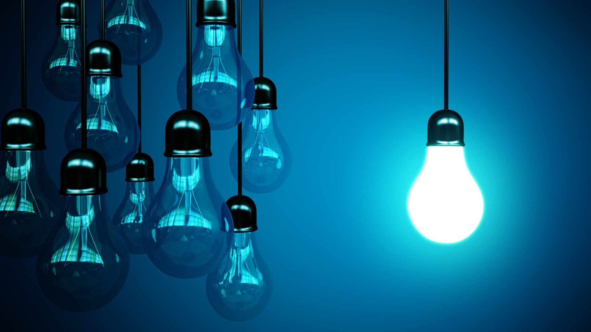 LED und Energiesparlampe ersetzen die Glühbirne