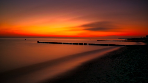 Goldene Stunde am Strand von Heiligendamm.  Foto: Peter Ney aus Bad Doberan