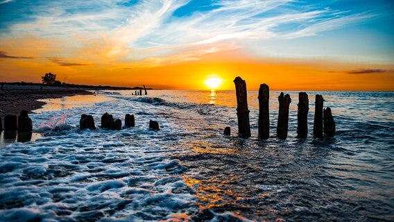 Sonnenuntergang in der Nähe von Kühlungsborn © NDR Foto: Falk Schönherr aus Rostock