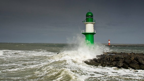 Sturm an der Ostsee © NDR Foto: Frank Hojenski uit Rostock