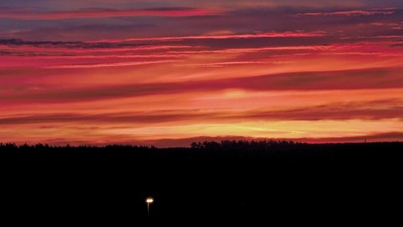 Sonnenaufgang © NDR Foto: Peter Ernst aus Waren