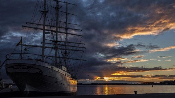 Die "Gorch Fock" in Stralsund © NDR Foto: Kai Isekeit aus Stralsund