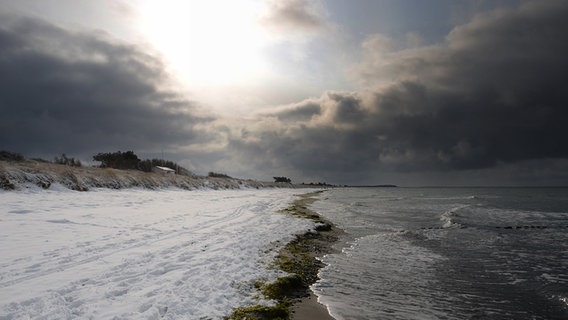exotische Wolkenbildungen über Hiddensee © NDR Foto: Robert Ott aus Vitte