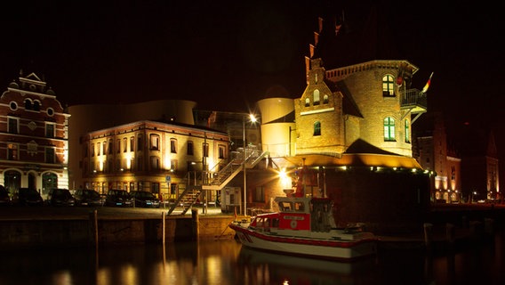 Stralsunder Hafen bei Nacht © NDR Foto: Karsten Unger aus Groß Mohrdorf