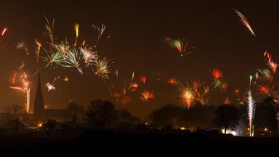 Feuerwerk über Torgelow © NDR Foto: Andy Bünning aus Torgelow
