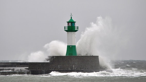 Umtoster Leuchtturm von Sassnitz © NDR Foto: Max Bachmann aus Sassnitz