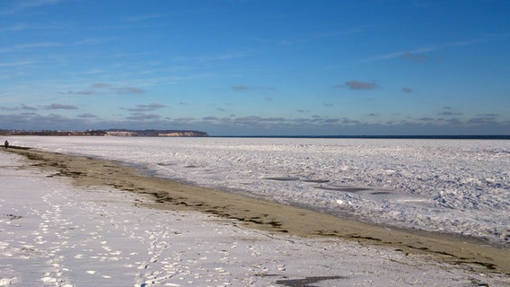 Zugeforerene Ostsee © NDR Foto: Gerd Slowy aus Sassnitz