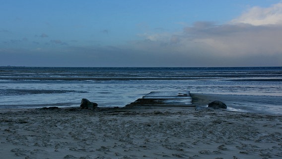 Steg am Ostseestrand © NDR Foto: Günter Kamp aus Greifswald