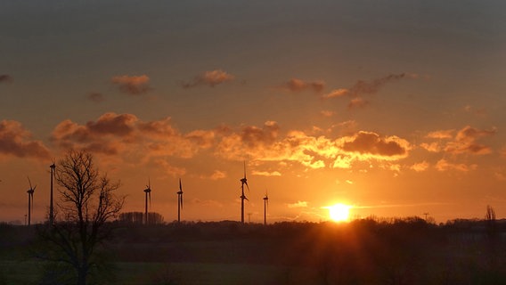 Sonnenuntergang © NDR Foto: Helmut Kuzina aus Wismar