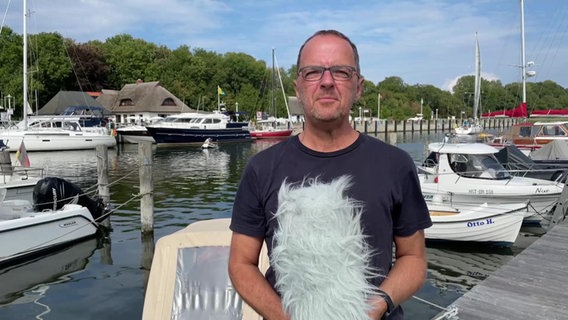 Stefan Kreibohm präsentiert das Wetter für den 25. Juli 2023 © NDR 